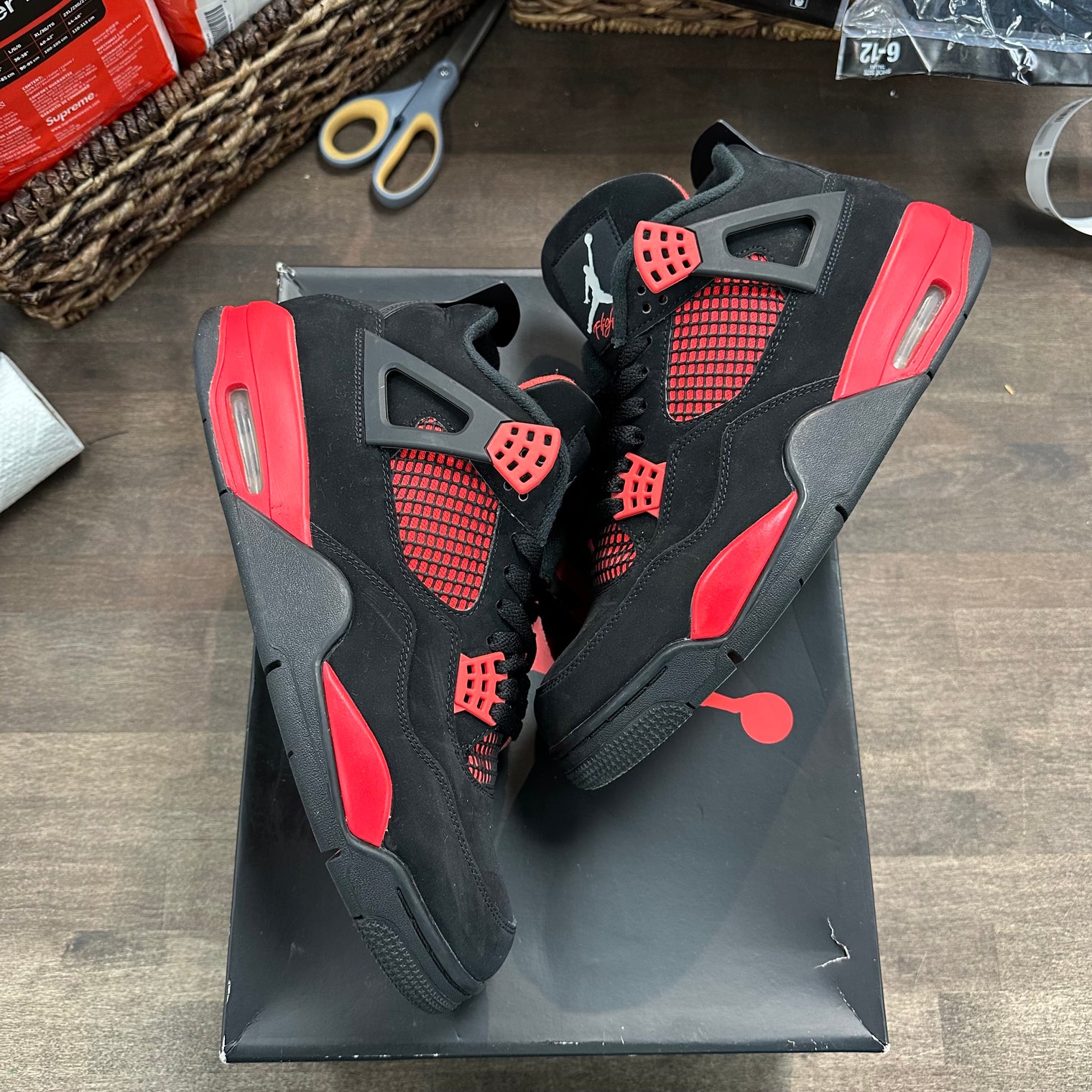 Jordan 4 Retro Red Thunder (US 11.5) (USED)