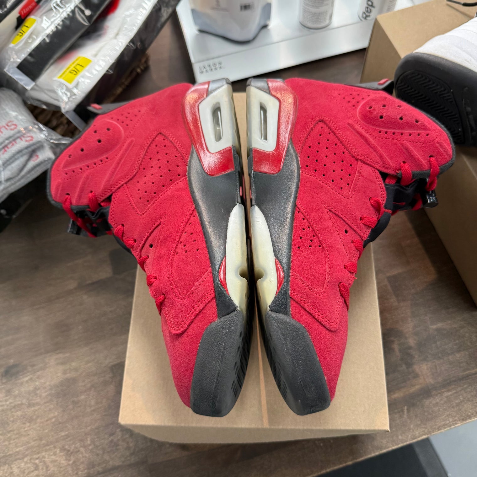 Toro Jordan 6 (USED, No Box)