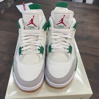 Pine Green SB Jordan 4 (USED)
