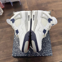 Midnight Navy Jordan 4 Retro (USED)
