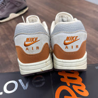 Monarch Patta Air Max 1 (USED)
