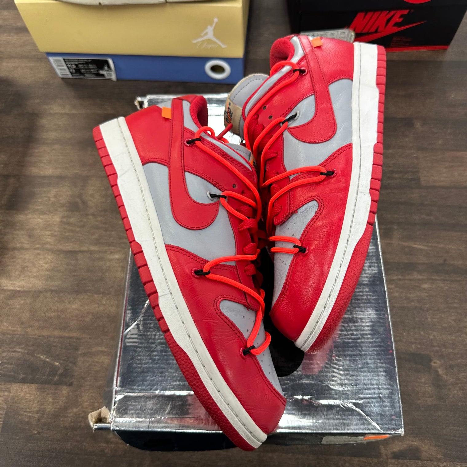University Red Off-White Nike Dunk Low (USED)