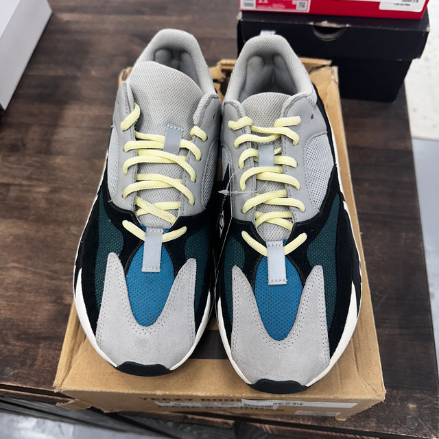 Wave Runner Yeezy 700 (USED)
