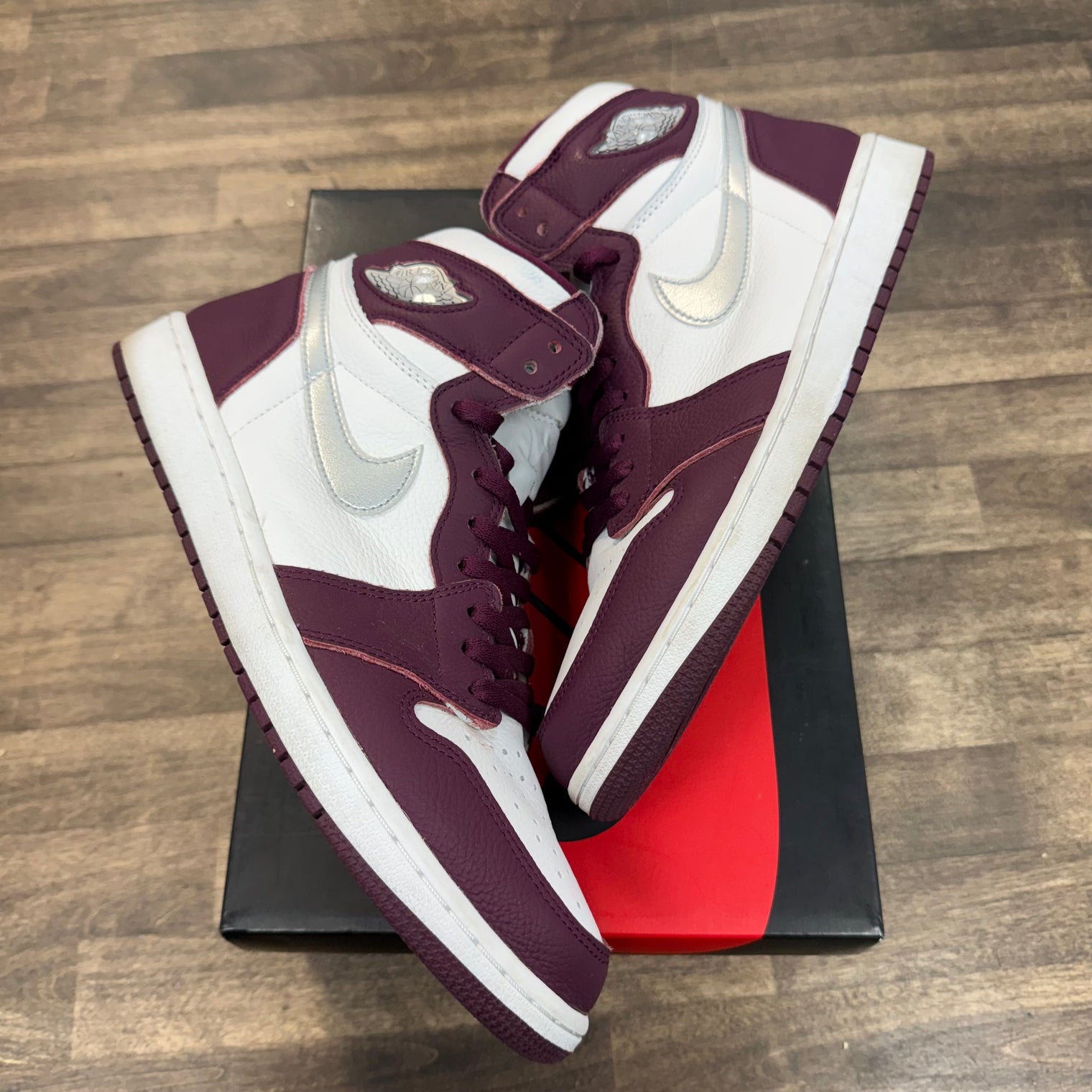 Bordeaux Jordan 1 High (USED)