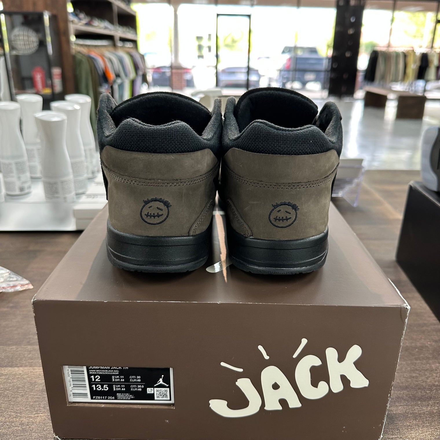Dark Mocha Travis Scott Jumpman Jack (USED)
