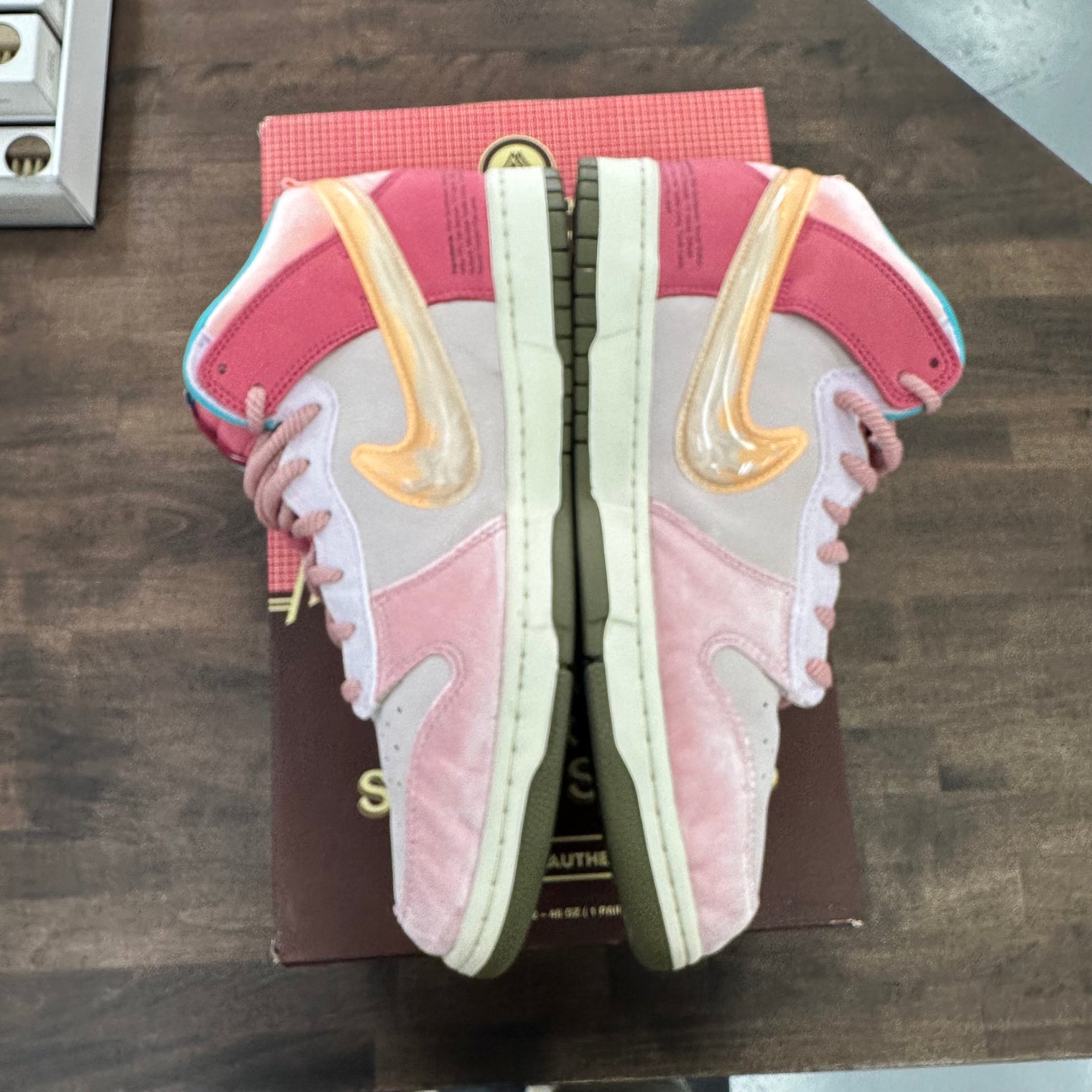 Social Status Free Lunch Strawberry Milk Nike Dunk Mid (USED)