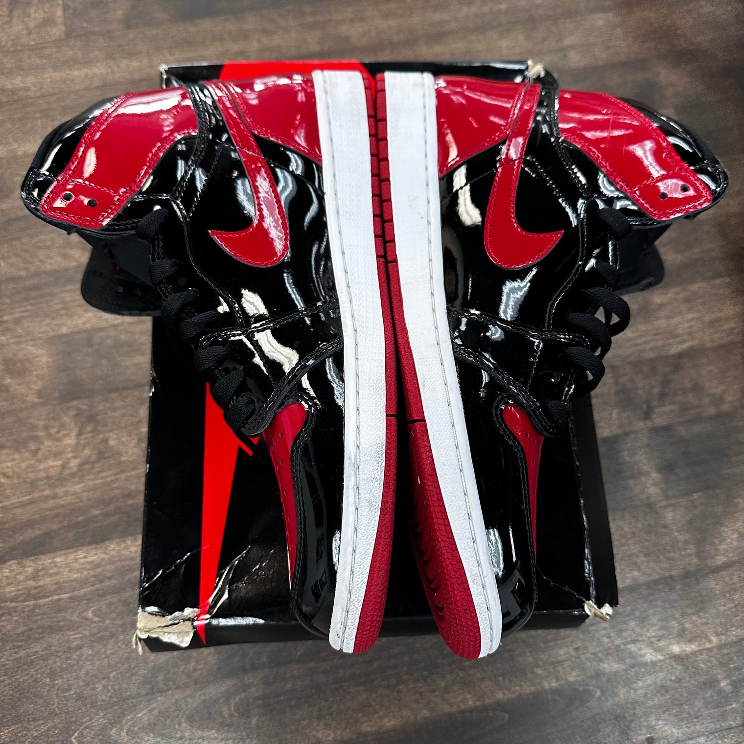 Patent Bred Jordan 1 High (USED)