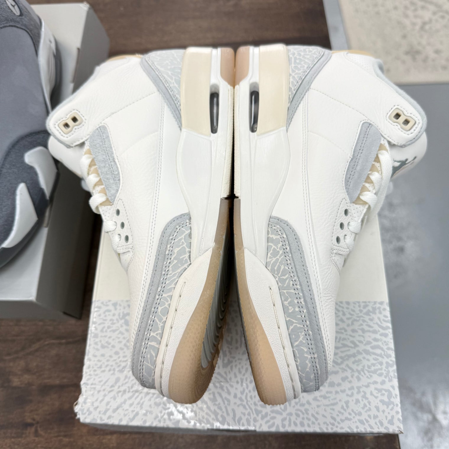 Craft Ivory Jordan 3 (USED)