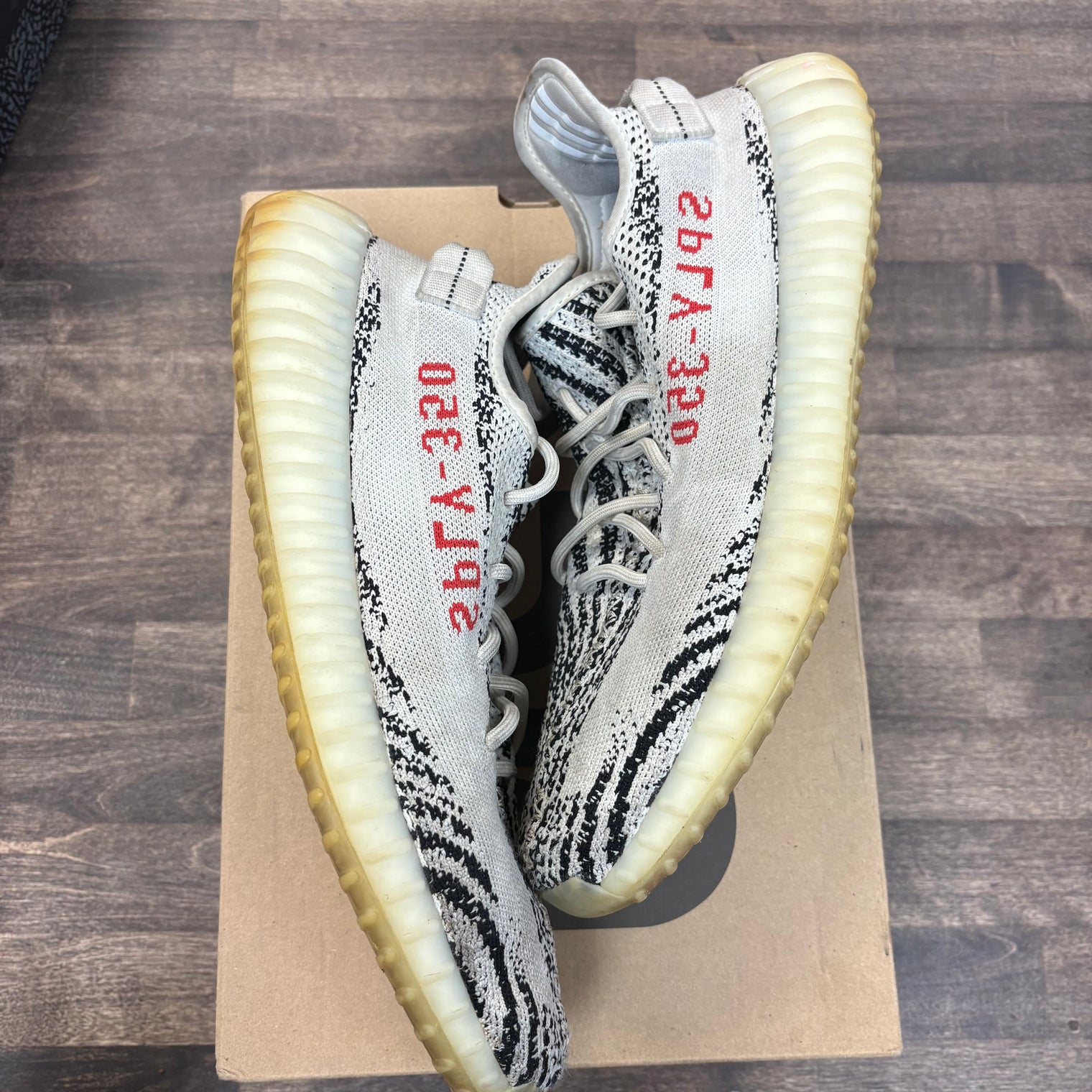 Zebra Yeezy 350 (USED)