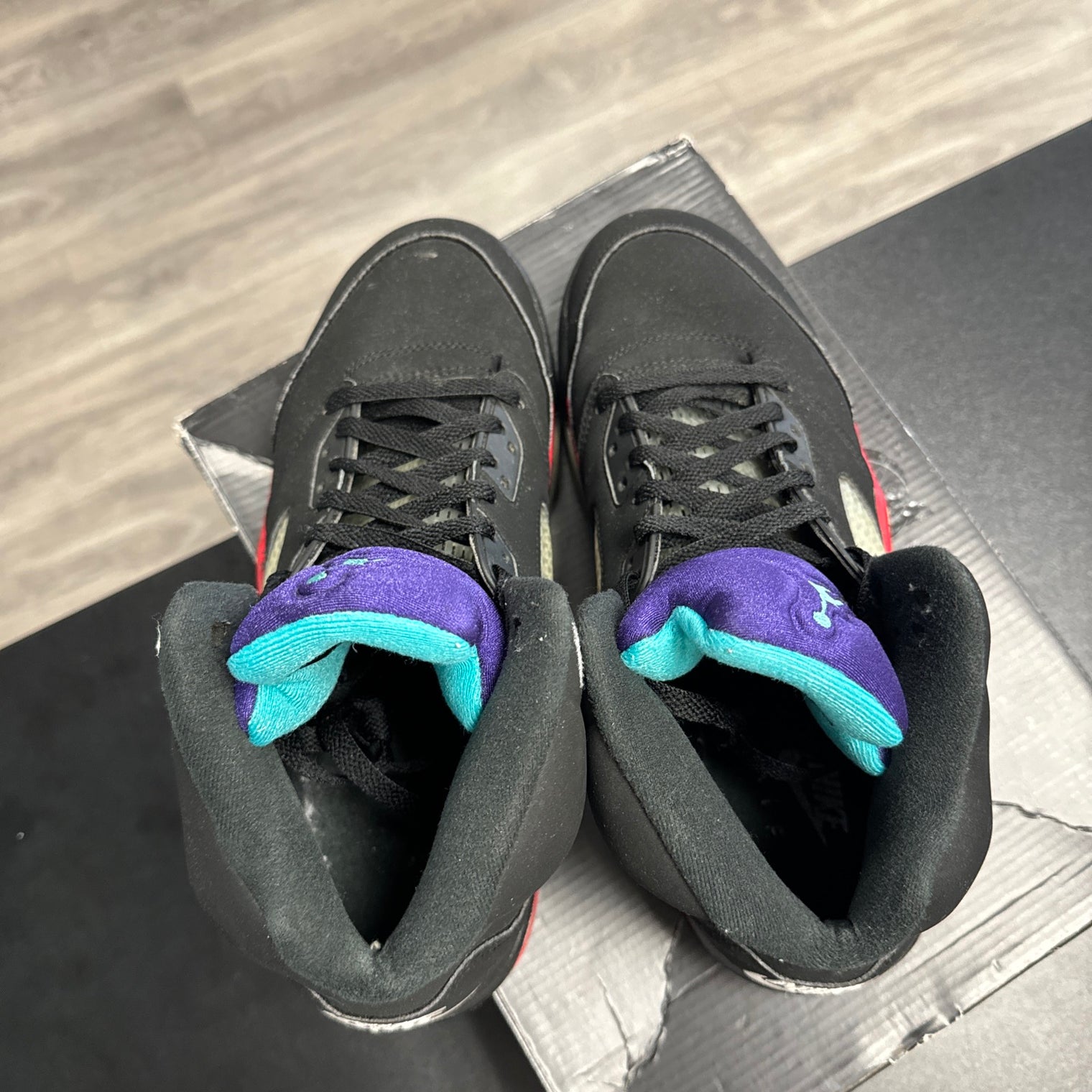 Top 3 Jordan 5 (USED)
