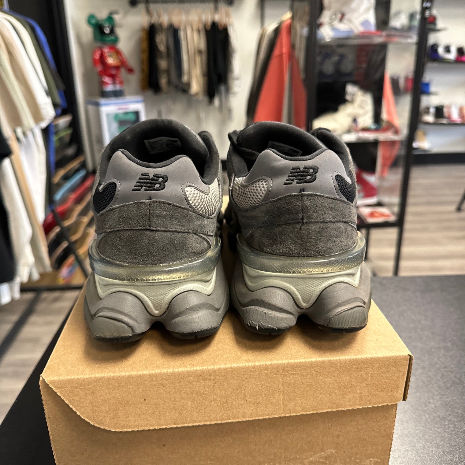 Castlerock New Balance 9060 (USED, no box)