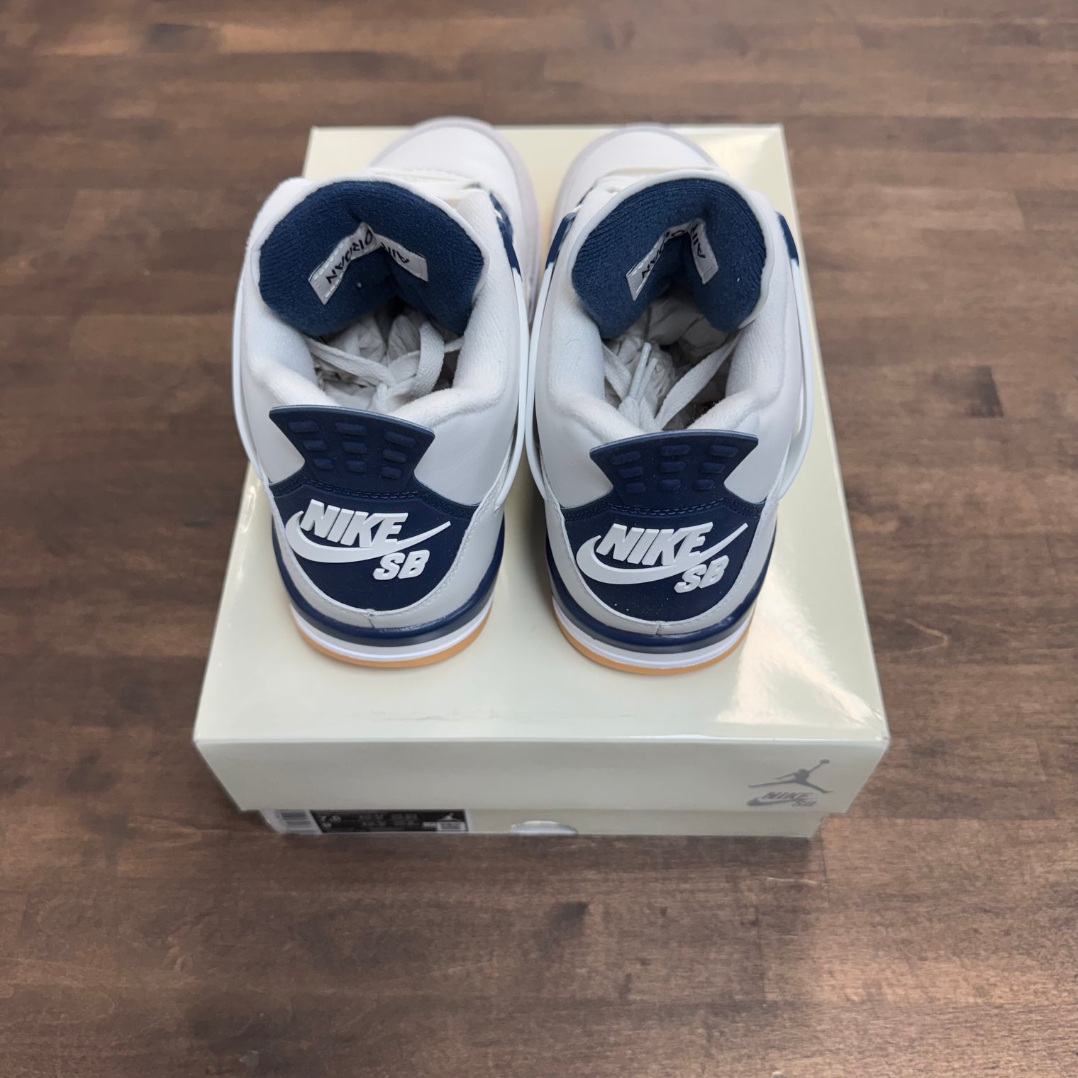 Navy Jordan 4 SB (Lightly Worn)