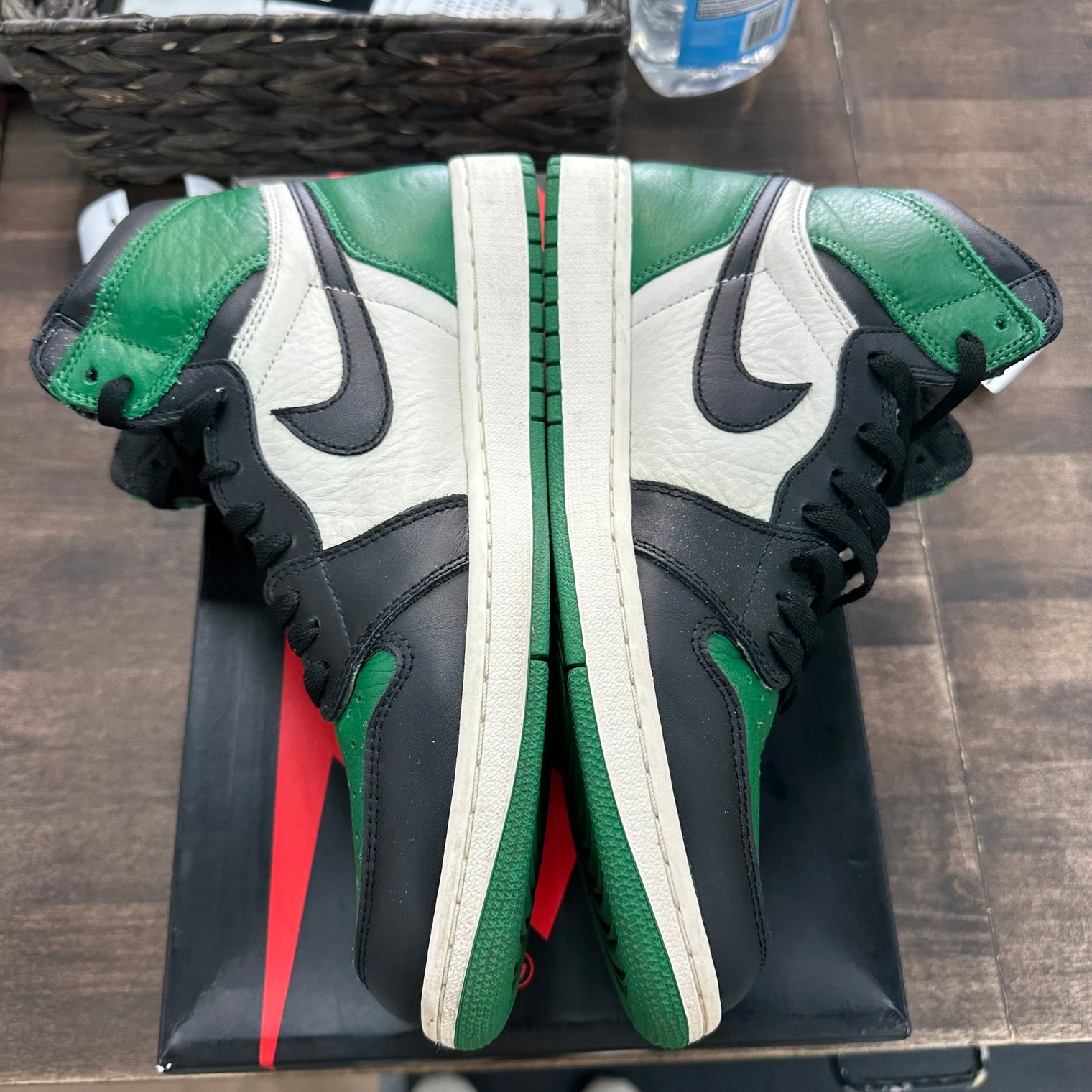 Pine Green Jordan 1 High (USED)