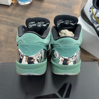 Girl Dad Kobe 4 Protro (USED)