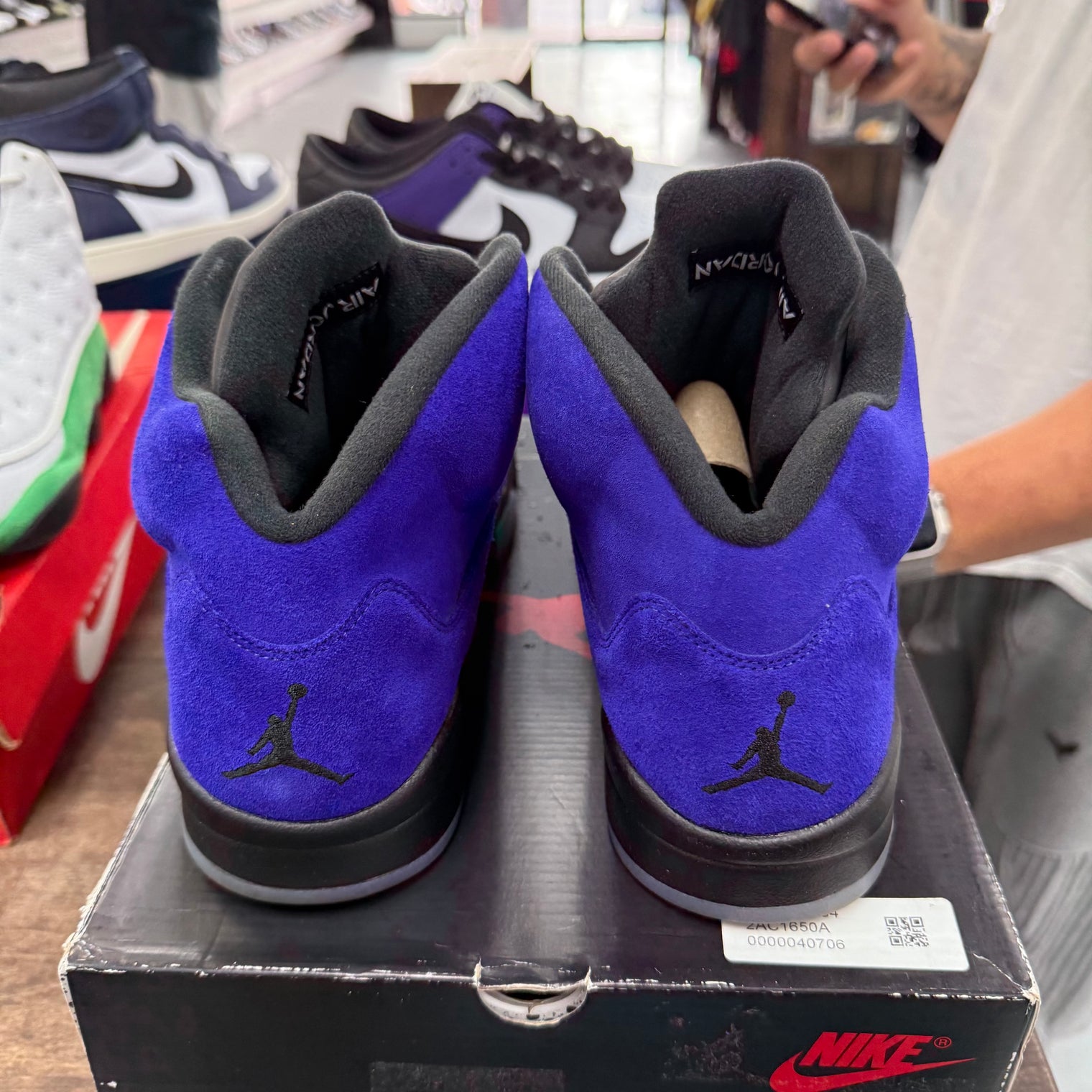 Alternate Grape Jordan 5 (USED,Replacement Box)