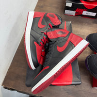 Bred Jordan 1 Retro (2013) (USED)