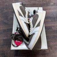 Reverse Mocha Travis Scott Jordan 1 Low OG (USED)