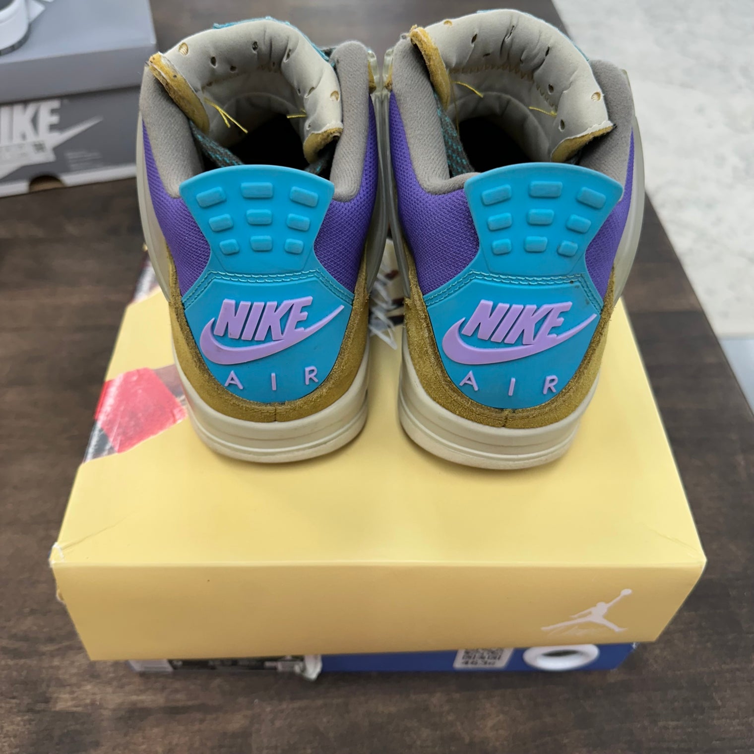 Union LA Moss Jordan 4 (USED)