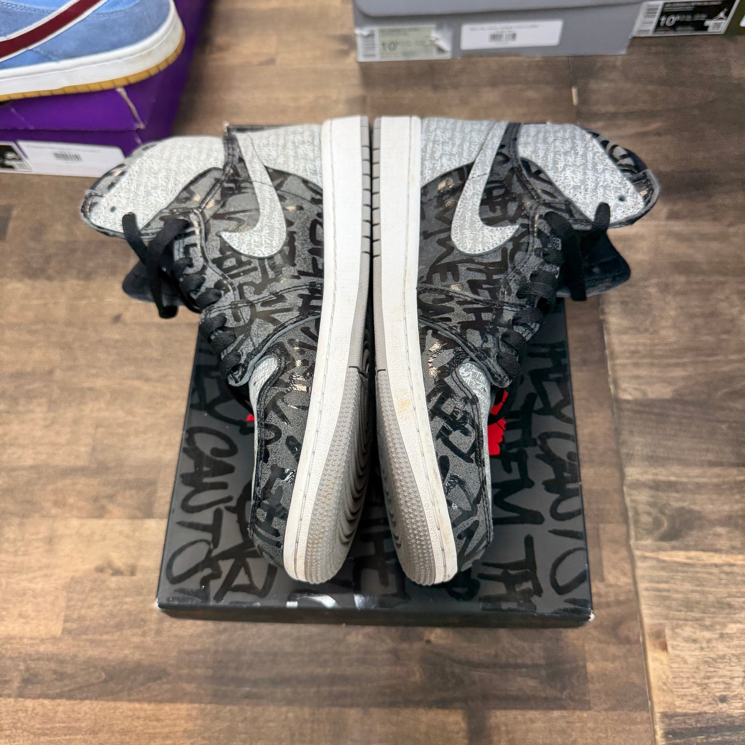 Rebellioniare Jordan 1 High (USED)