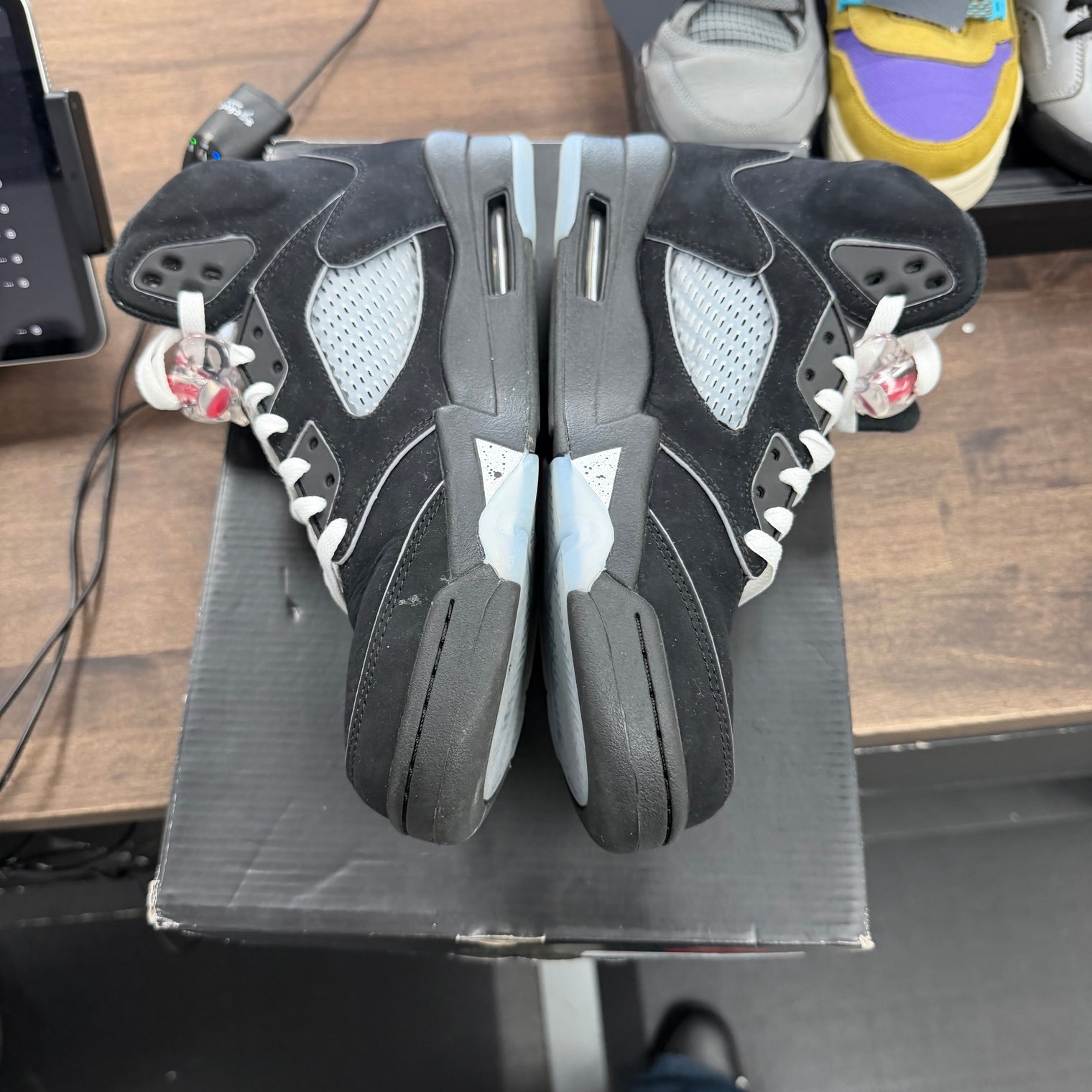 Black Metallic Jordan 5 (2025) (USED)