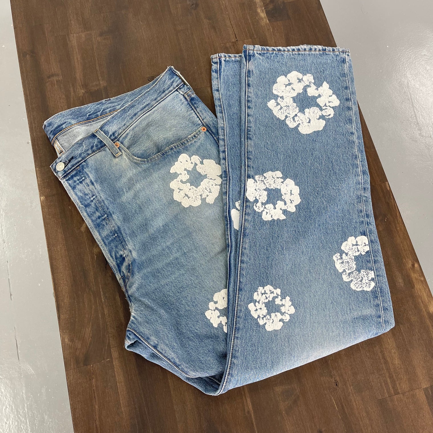 Denim Tears Light Blue Wreath Jeans (USED)