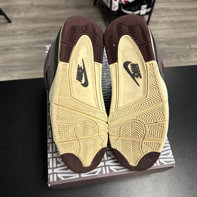 Violet Ore A Ma Maniere Jordan 4 (USED)