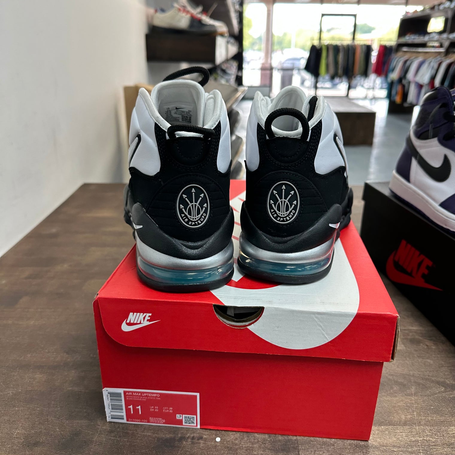 White Black Teal Air Max Uptempo 95 (Lightly Worn)