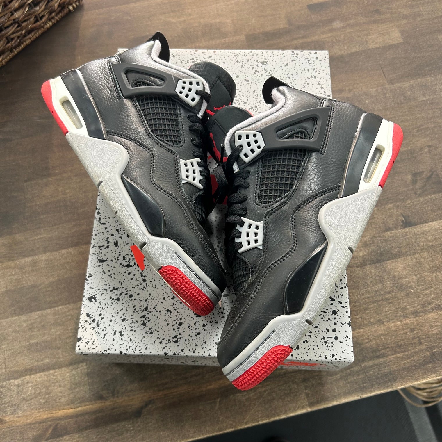 Bred Reimagined Jordan 4 Retro (USED)