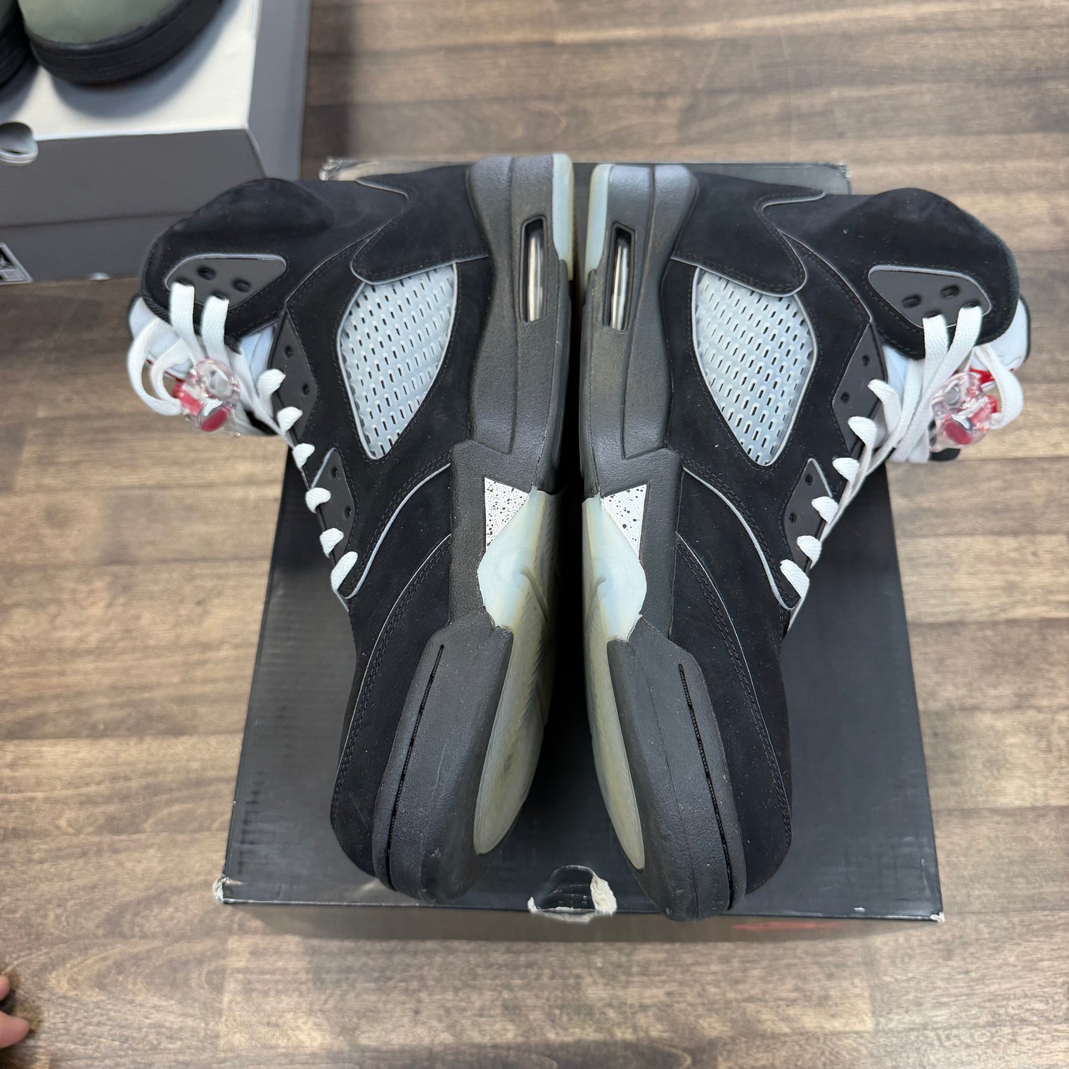 Black Metallic Jordan 5 (2025) (USED)