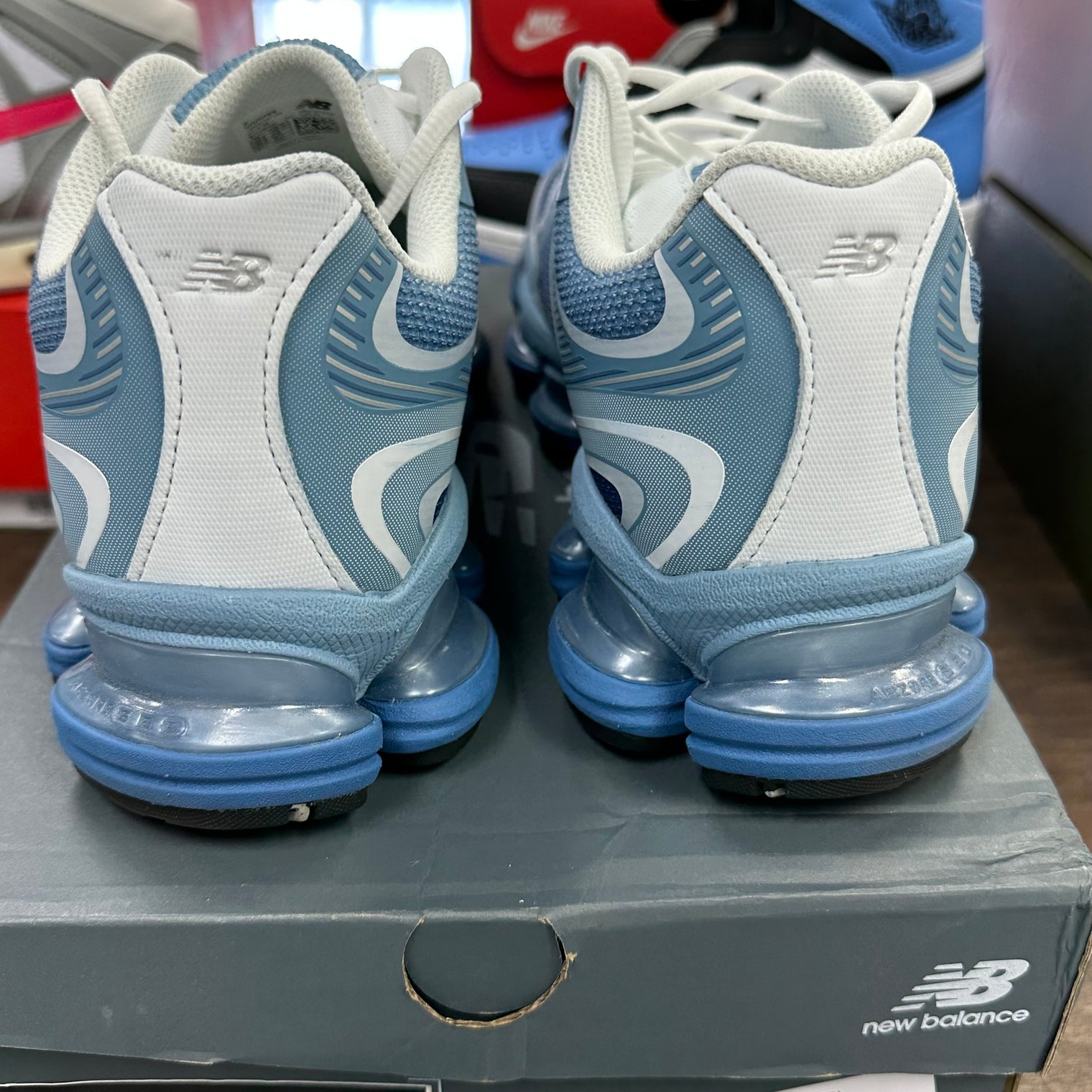 Baby Blue New Balance Abzorb 2000 (USED)