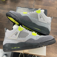 Neon 95 Jordan 4 (USED)