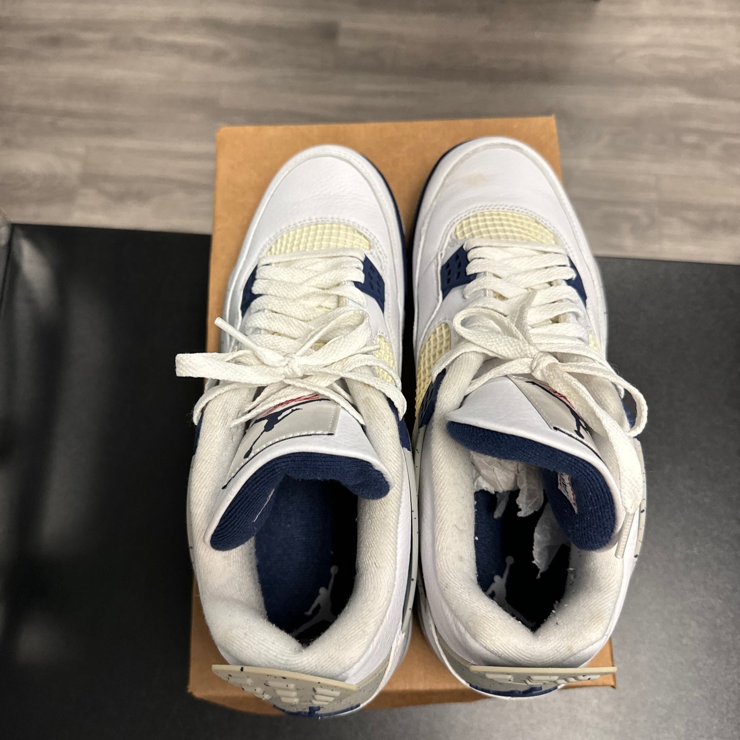 Midnight Navy Jordan 4 Retro (USED;NO BOX)