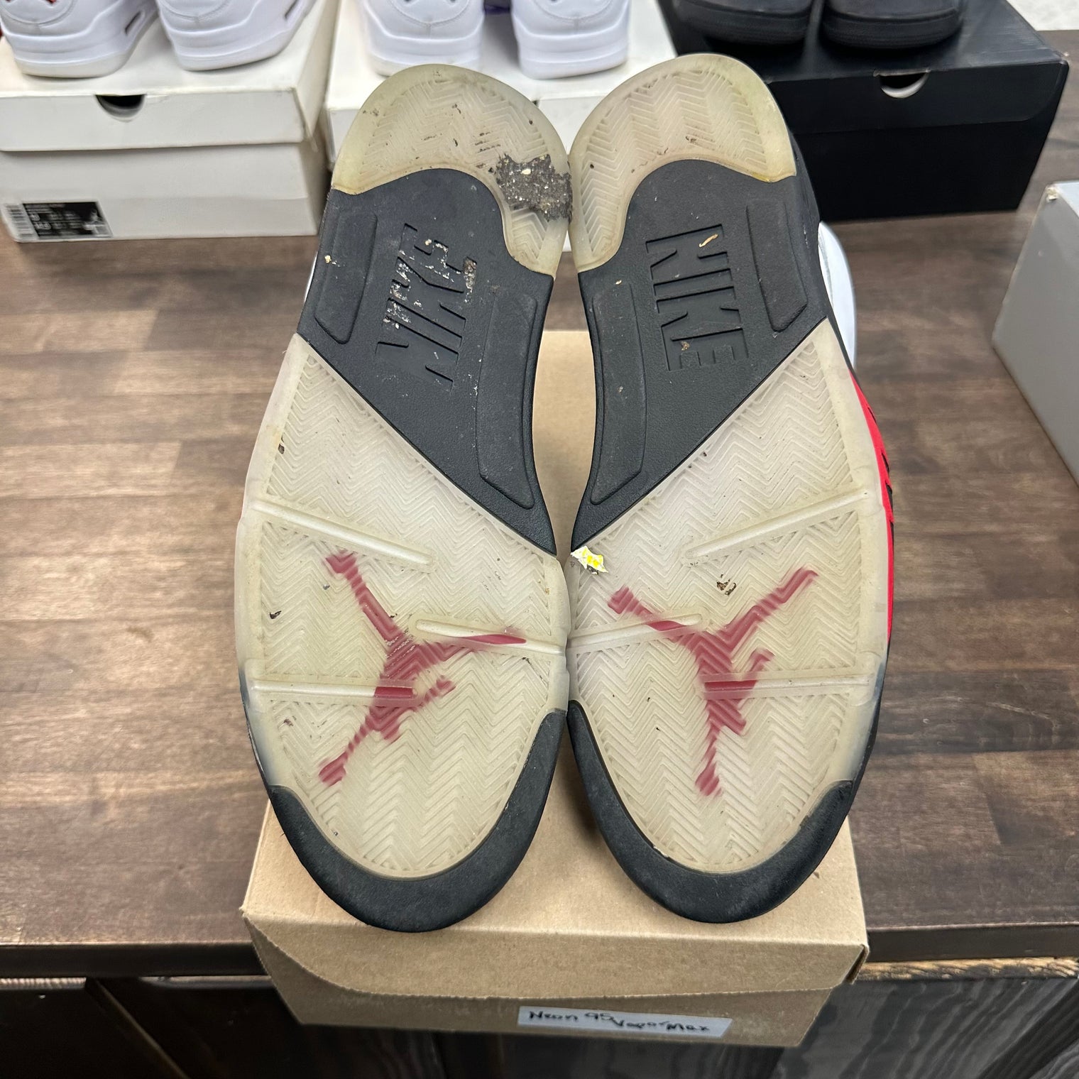 Fire Red Jordan 5 (USED,No Box)