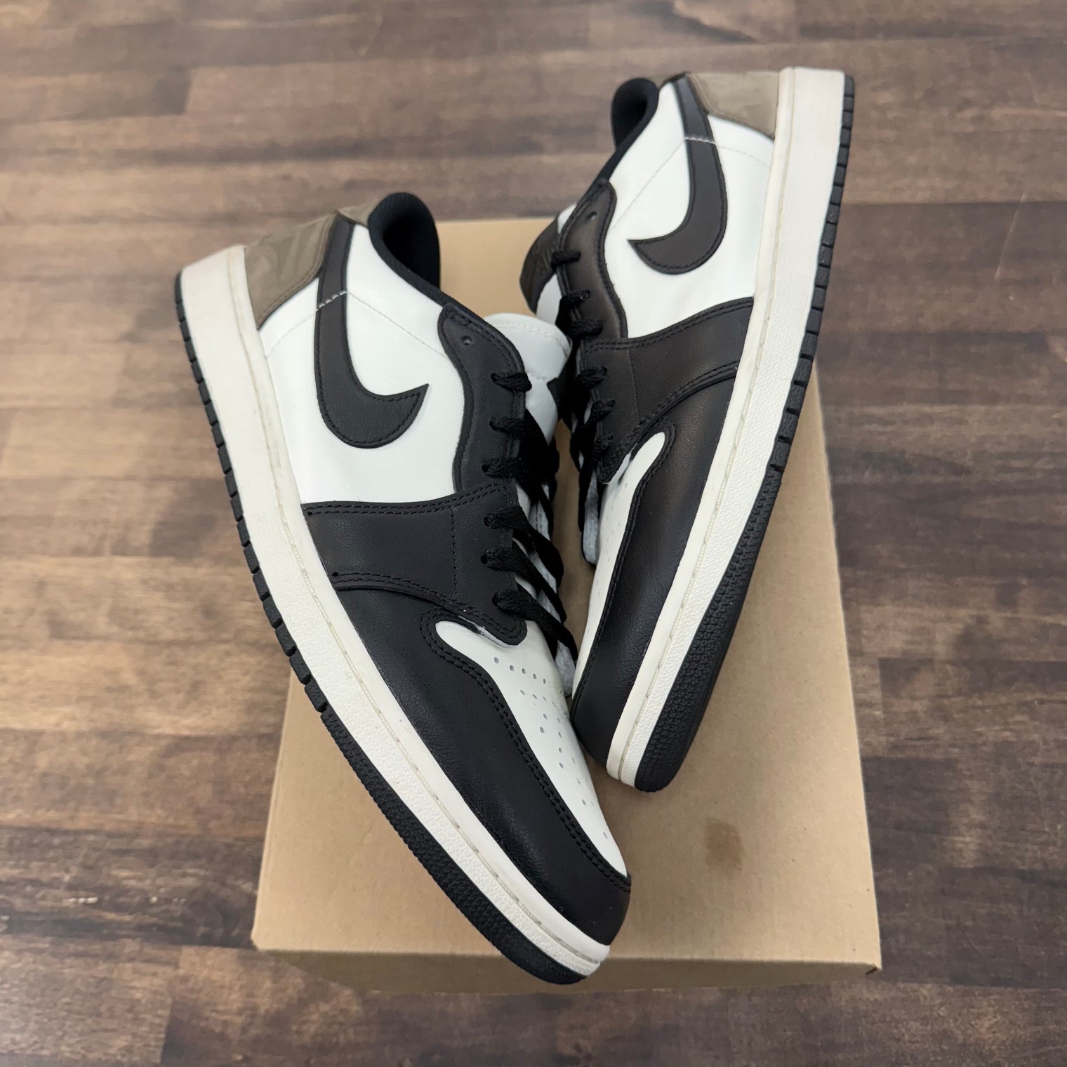 Mocha Jordan 1 Low (USED)