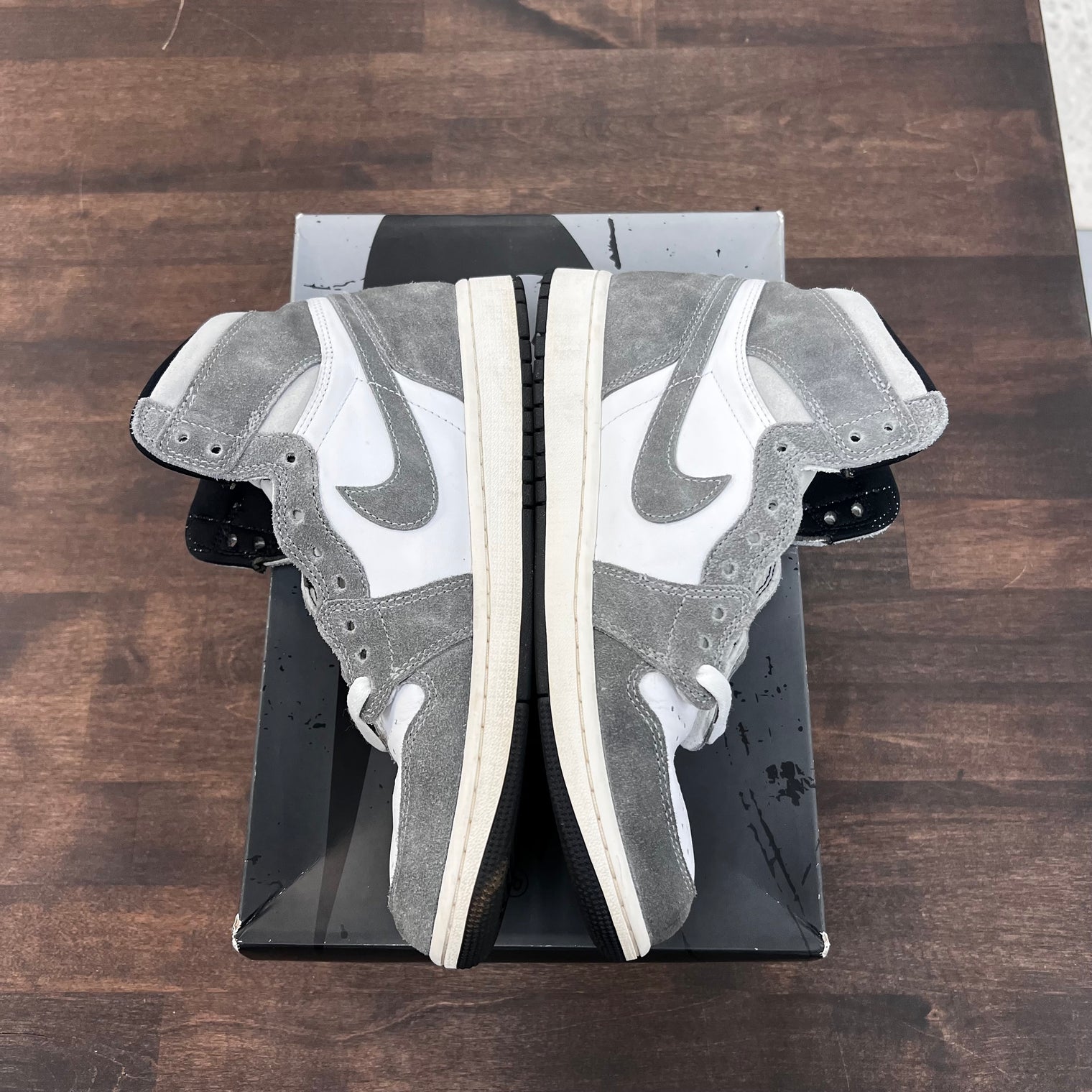 Washed Black Jordan 1 High (USED)