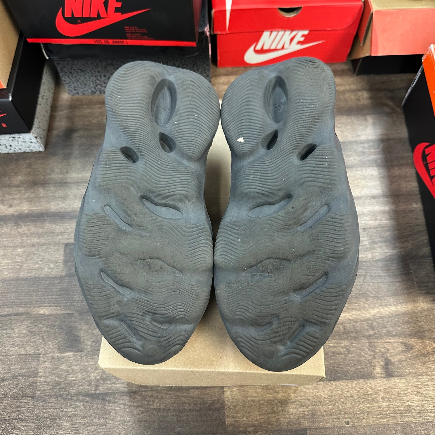 Adidas Yeezy Foam RNNR Onyx (Used, No Box)