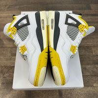Vivid Sulfur Jordan 4 (W) (USED)