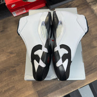 Black Toe Jordan 14 Retro (USED)