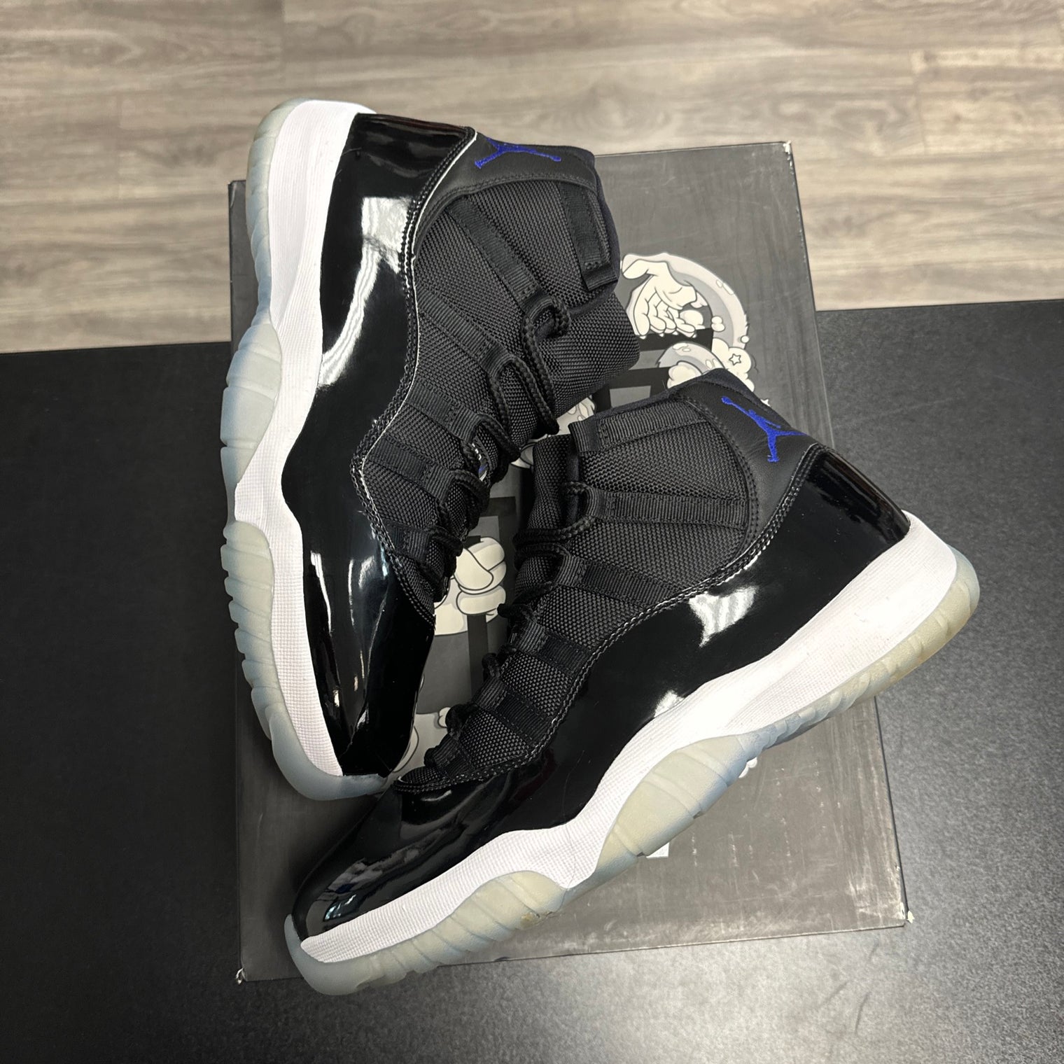 Space Jam Jordan 11 (USED)