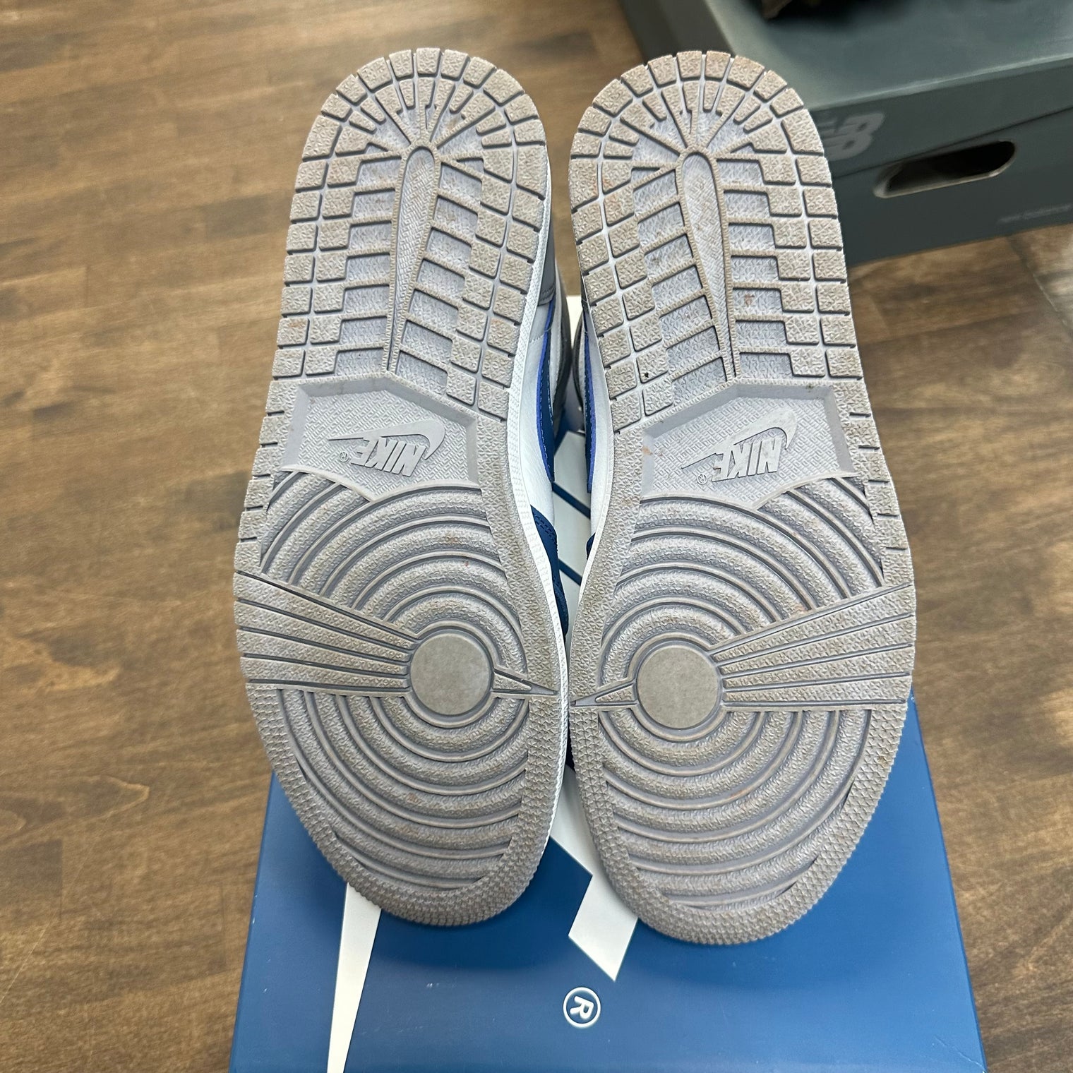 True Blue Jordan 1 High (USED)