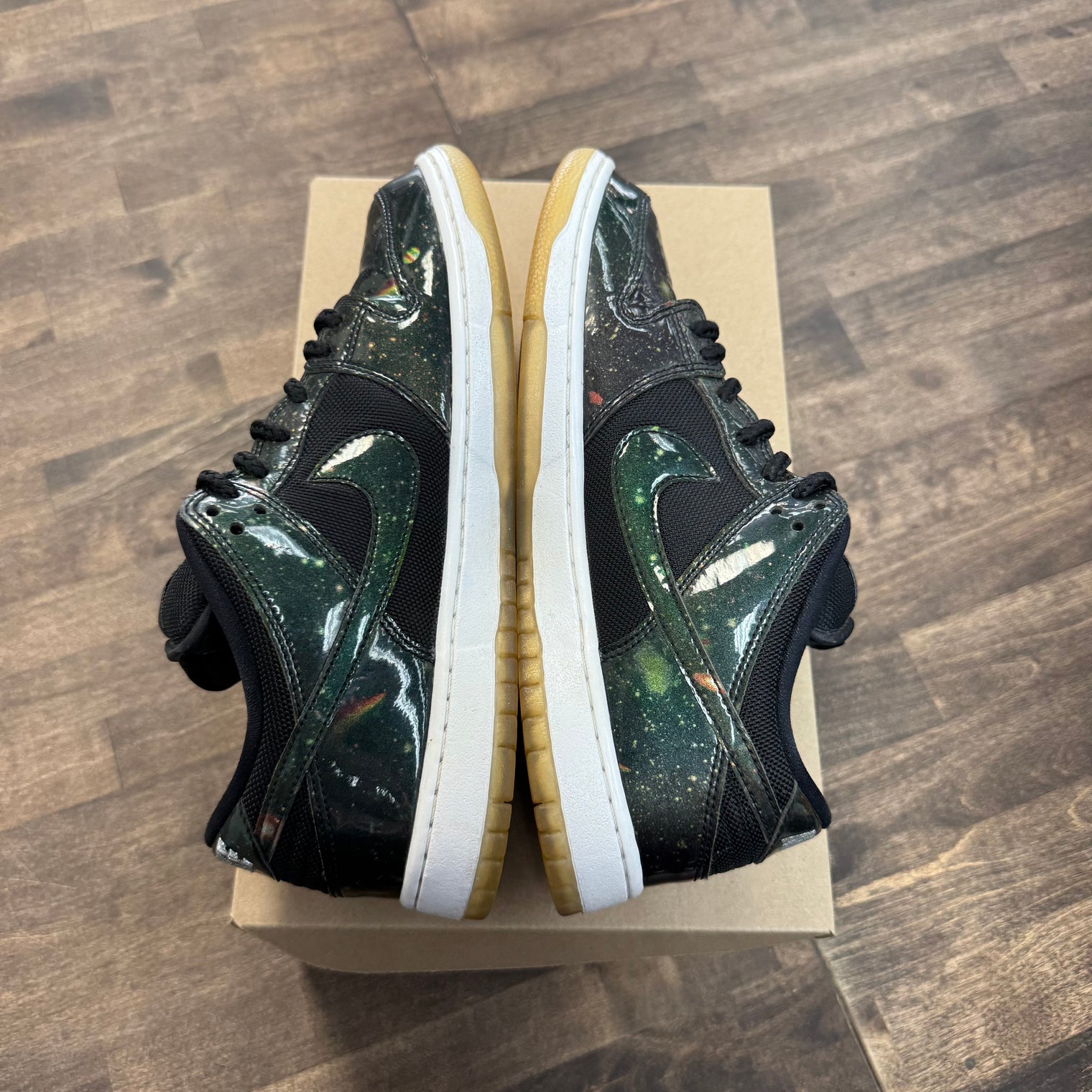 Galaxy SB Dunk Low 2017 (USED, Separation, No Box)