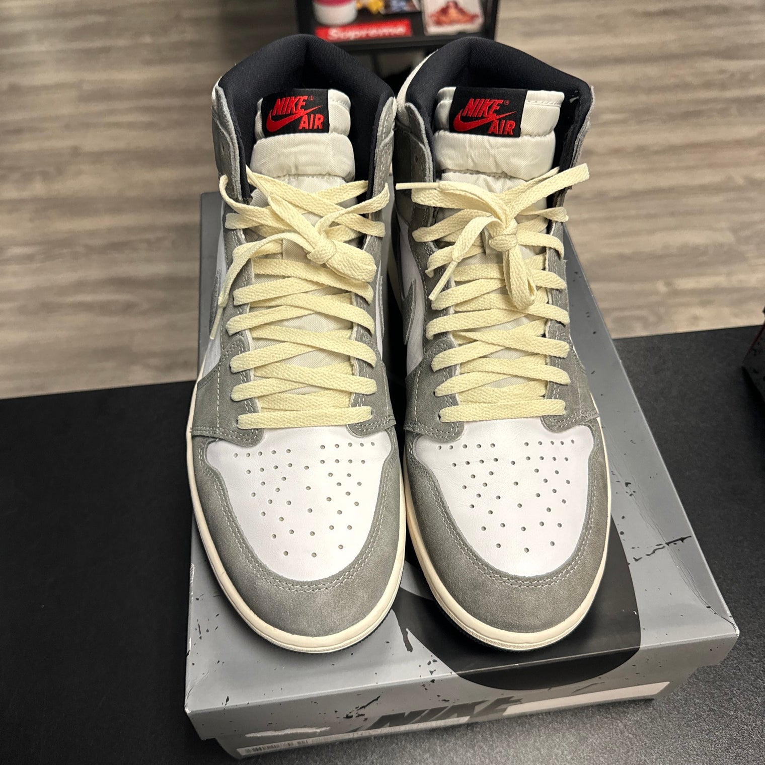 Washed Black Jordan 1 High (USED)