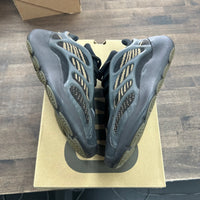 Clay Brown adidas Yeezy 700 V3 (USED)