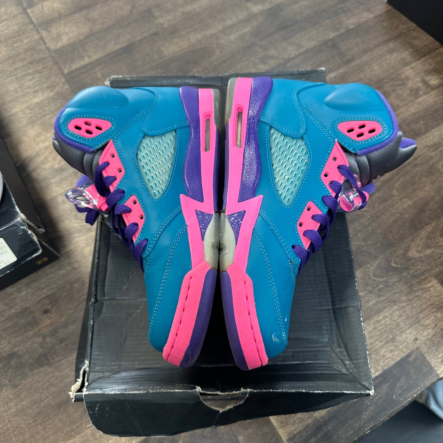 Tropical Teal Jordan 5 Retro (GS) (USED)
