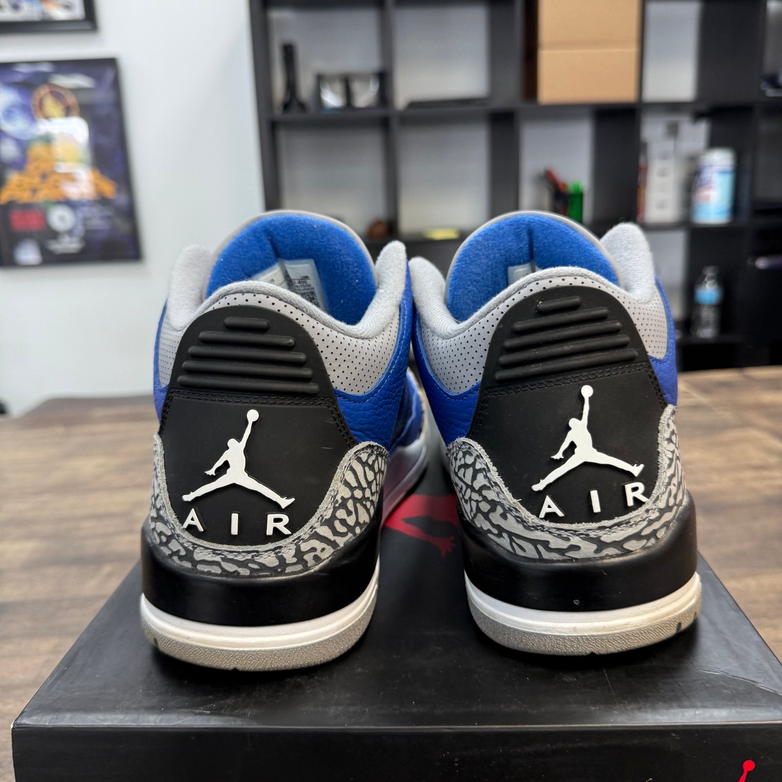 Varsity Royal Jordan 3 Retro (USED)