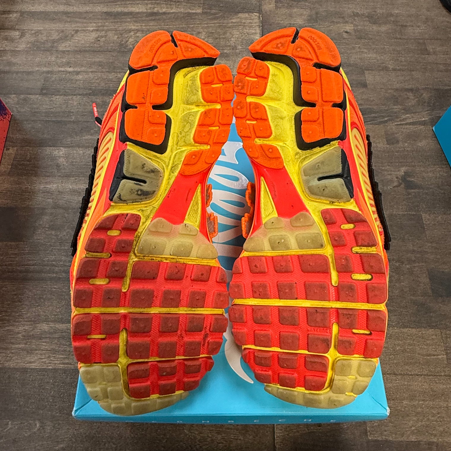 Doernbecher Zoom Vomero 5 (USED)