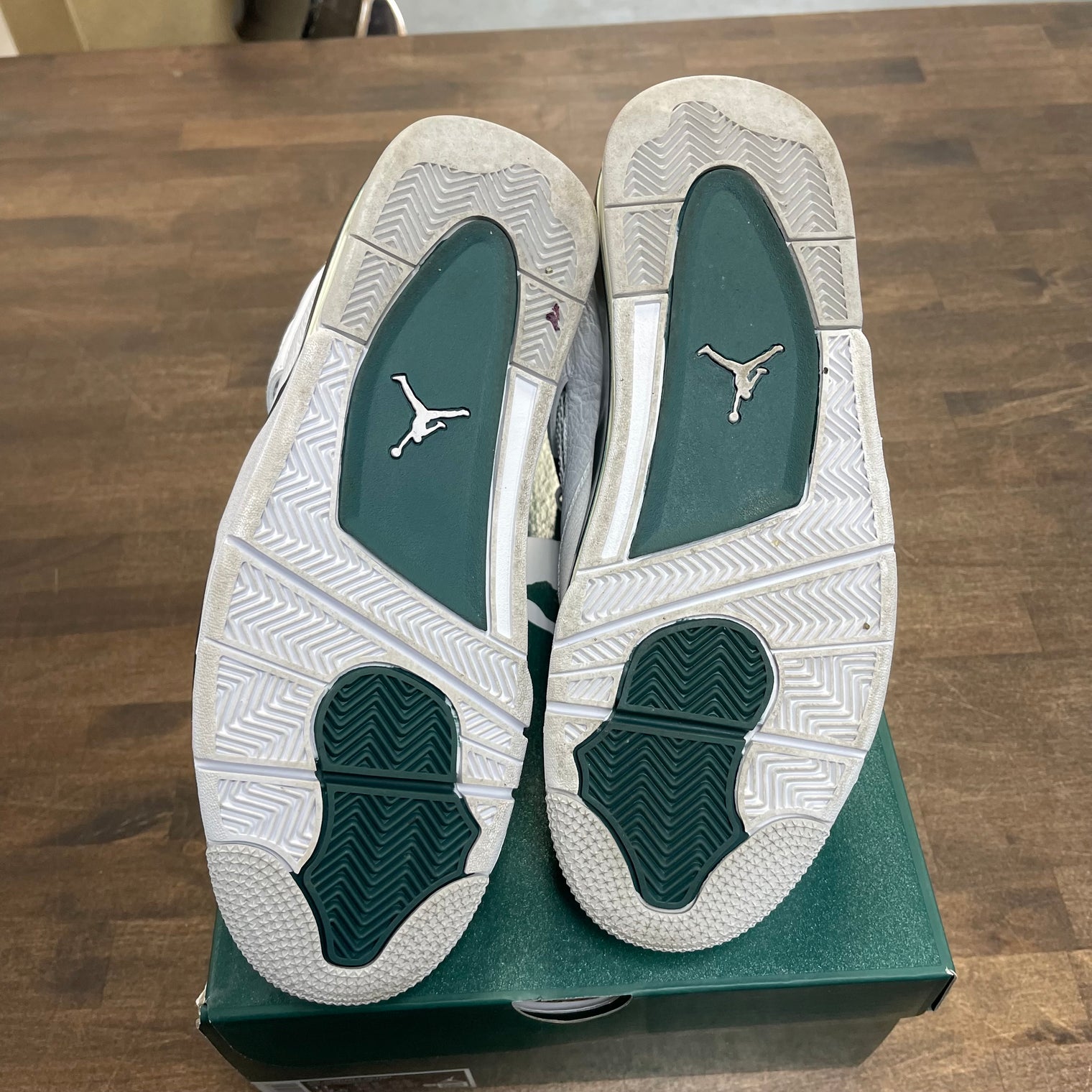Oxidized Green Jordan 4 (USED)