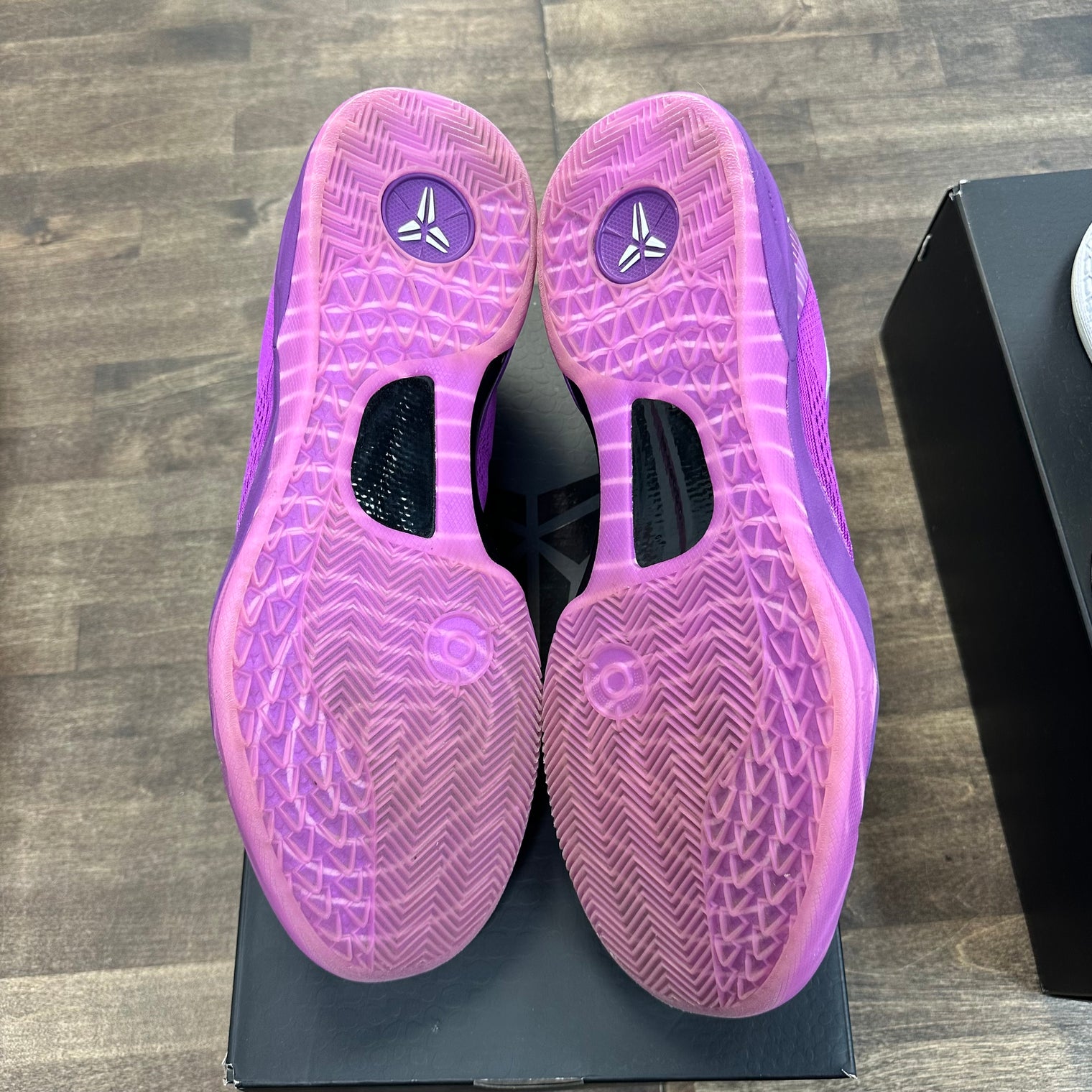 EYBL Kobe 8 Protro (USED)