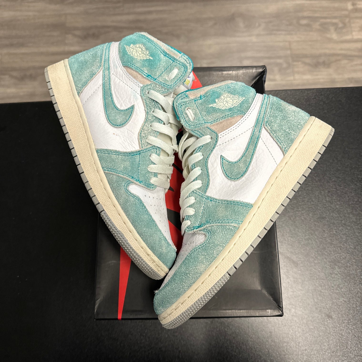 Jordan 1 Retro OG High Turbo Green (USED)