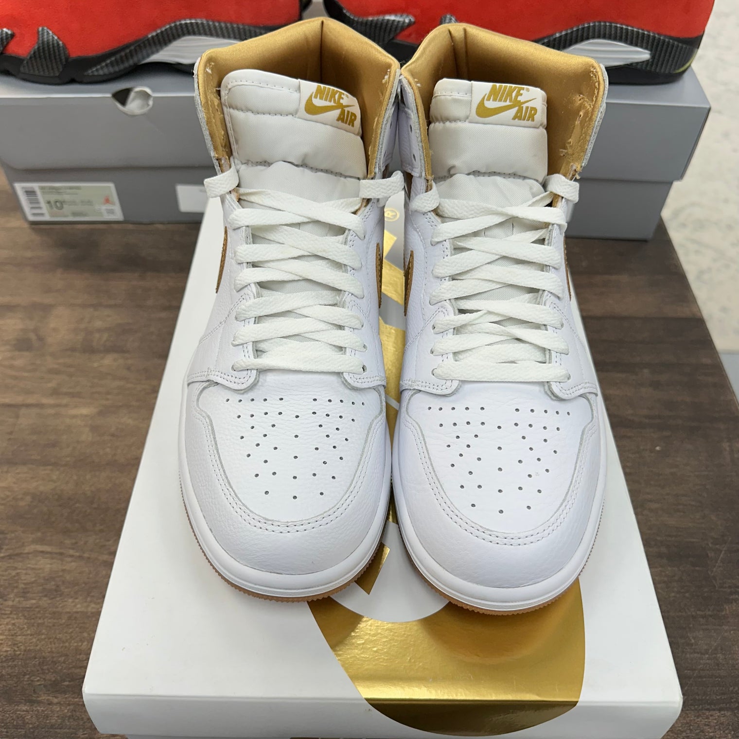 Metallic Gold Jordan 1 High (W) (USED)